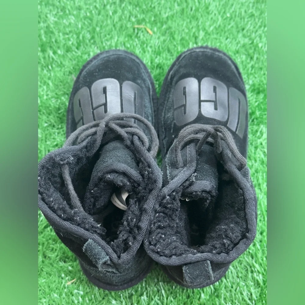 UGG good preowned